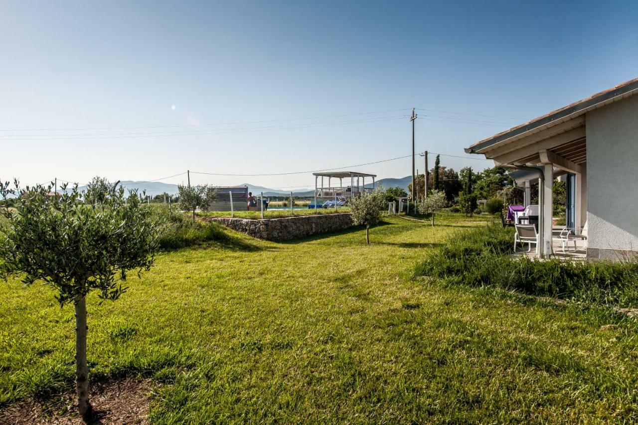 Refugium Countryhouse Podere Cernaia Exterior foto