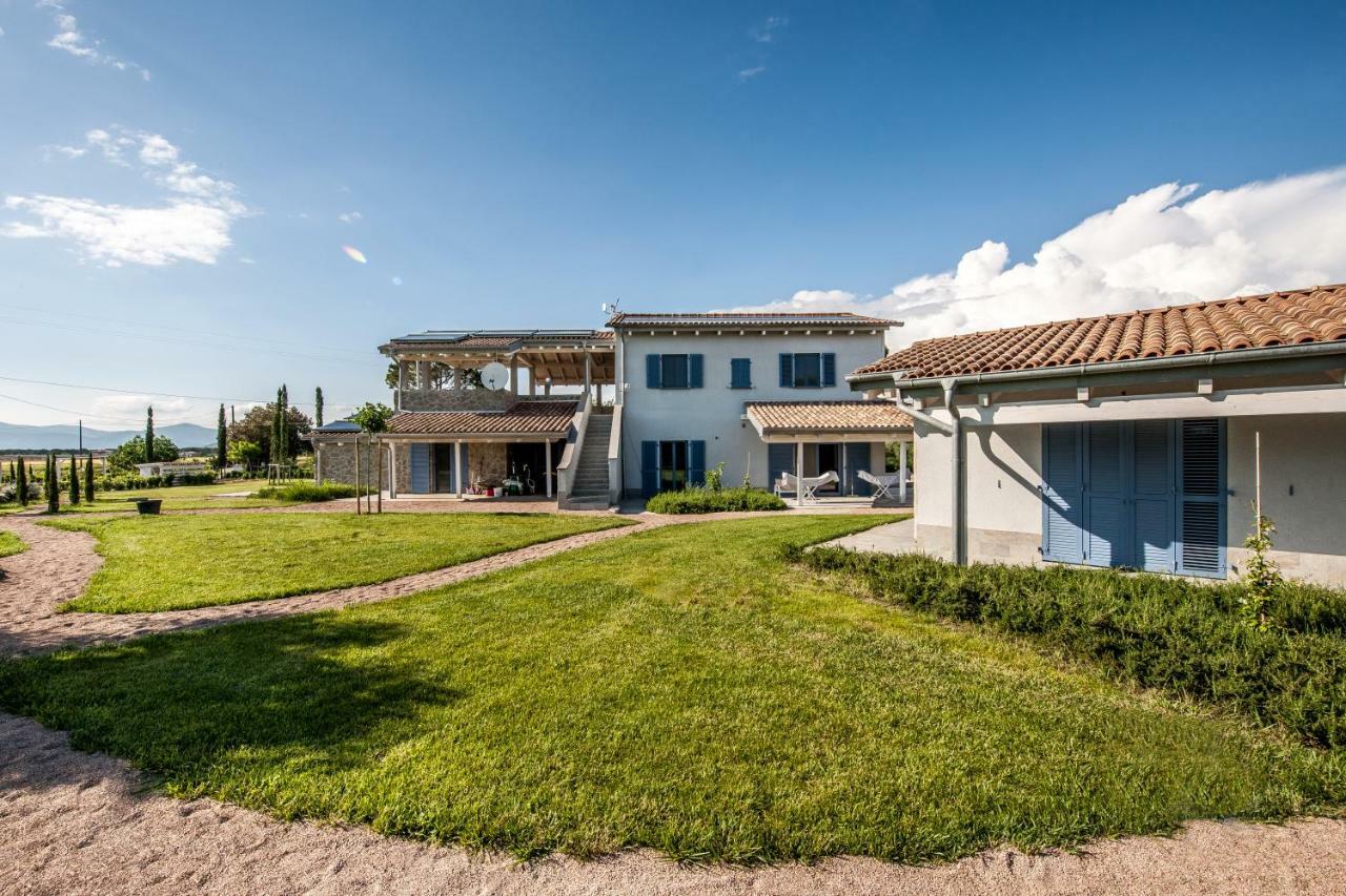 Refugium Countryhouse Podere Cernaia Exterior foto